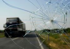 New York cracked windshield laws